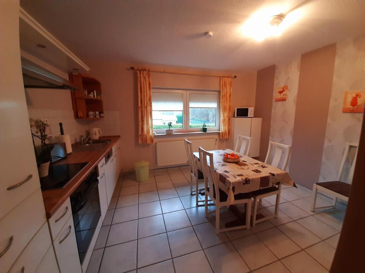 Kastner Monteurwohnung Neuborger エクステリア 写真